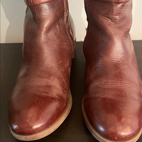 Women's Tall Brown Leather Heeled Riding Boots - Picture 6 of 10